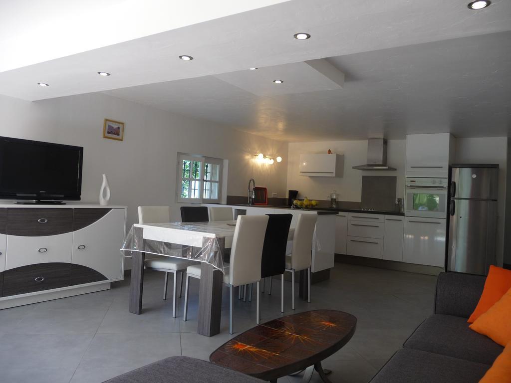 Appartement Castagniers Екстериор снимка
